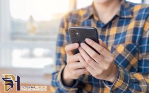عوارض استفاده از تلفن همراه و کامپیوتر برای چشم